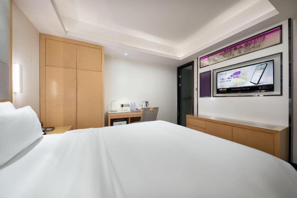 Lavande Hotel Guangzhou Shangxiajiu Pedestrian Street Hualin Temple Metro Station Zewnętrze zdjęcie