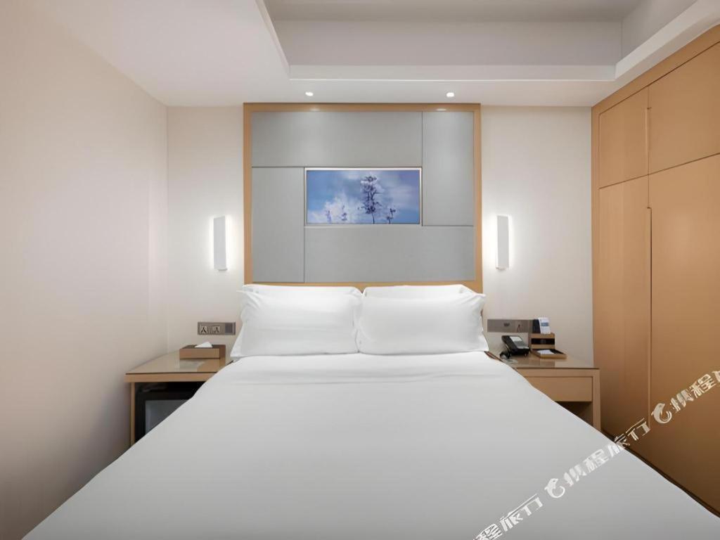Lavande Hotel Guangzhou Shangxiajiu Pedestrian Street Hualin Temple Metro Station Zewnętrze zdjęcie